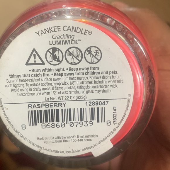 YANKEE CANDLE - Picture 3 of 3